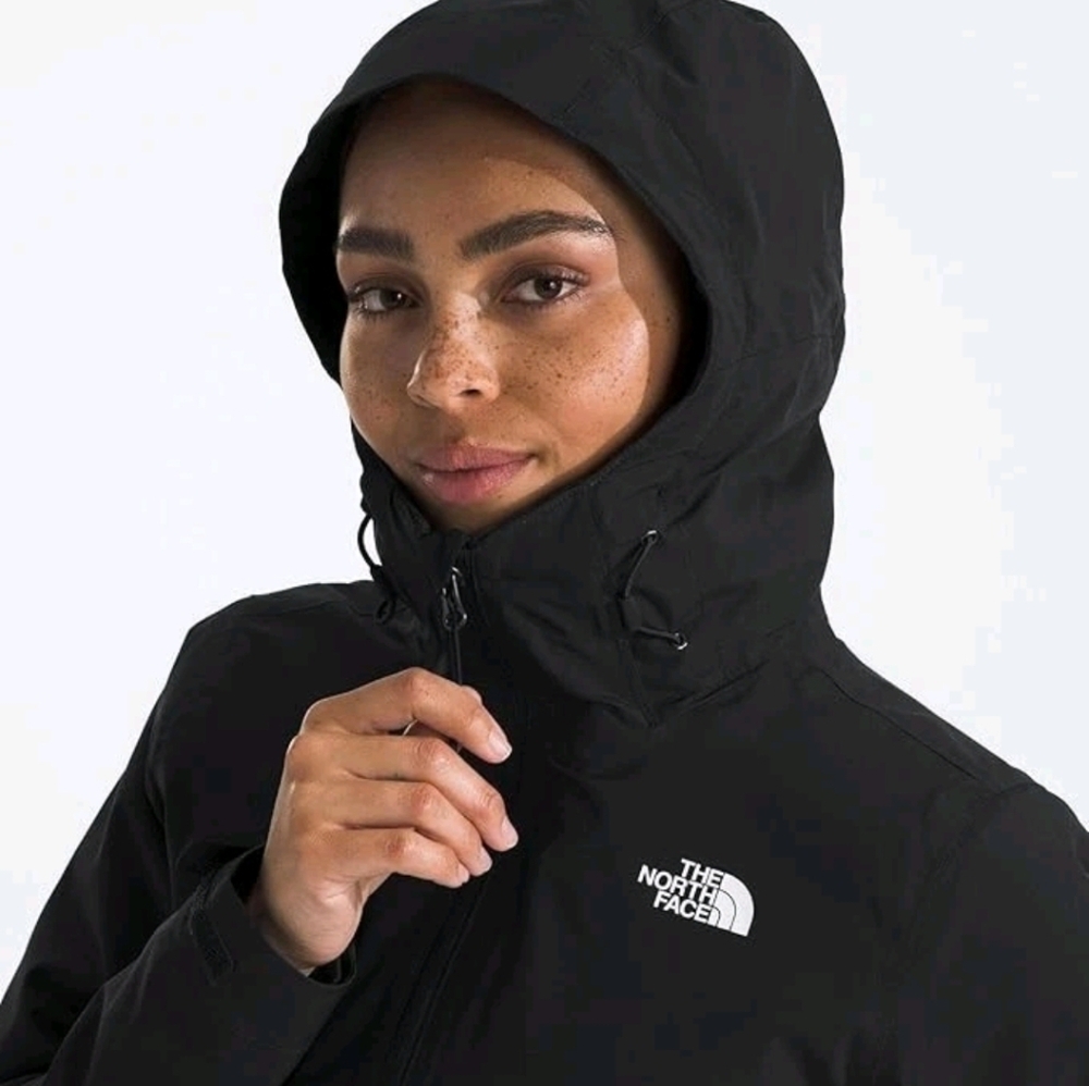 THE NORTH FACE Women's Carto Triclimate Jacket - Picture 5 of 11